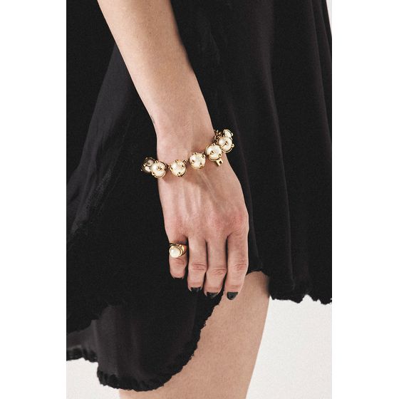 PULSEIRA-PEROLAS-ALEXANDRE-HERCHCOVITCH